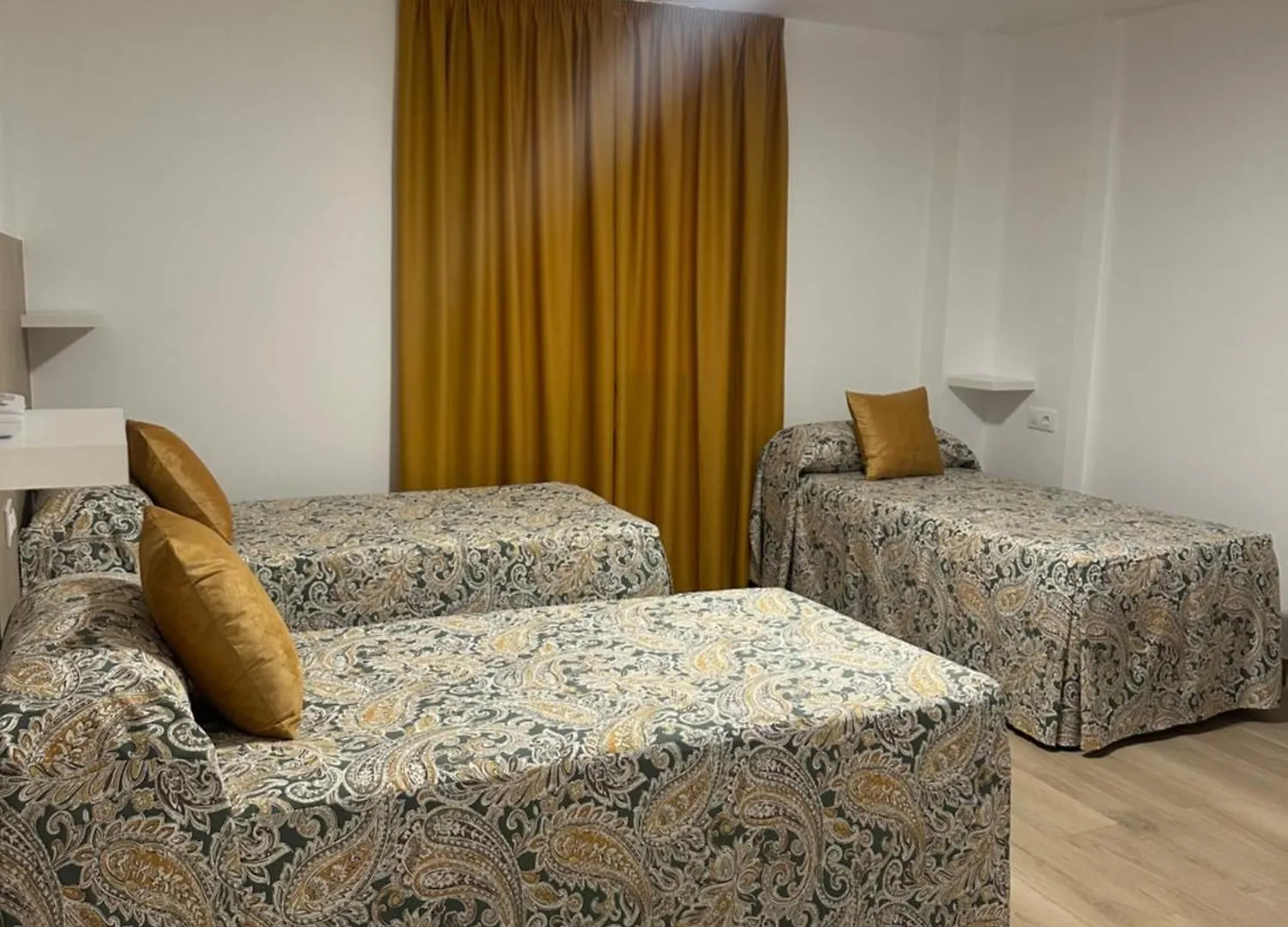 Hotel Quitagolpe Jerez de la Frontera 0*,  España