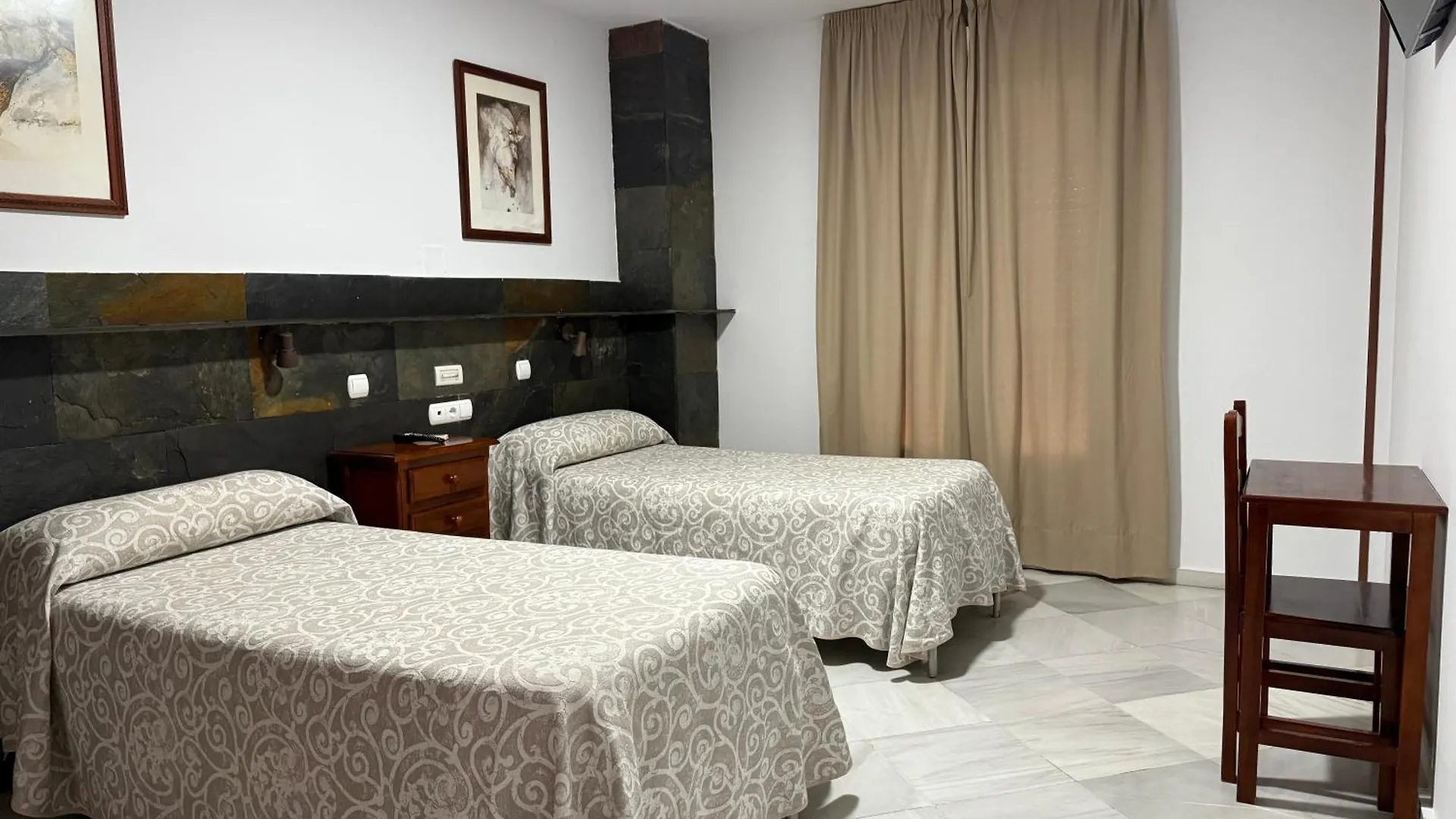 Hotel Quitagolpe Jerez de la Frontera 0*,  España
